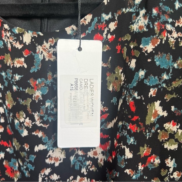 NWT Molly Bracken Dress with 3/4 Sleeves and Crew Neck - Small - Picture 5 of 16